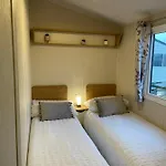 Coastal Retreats, Beech Rise, Primrose Valley * Filey