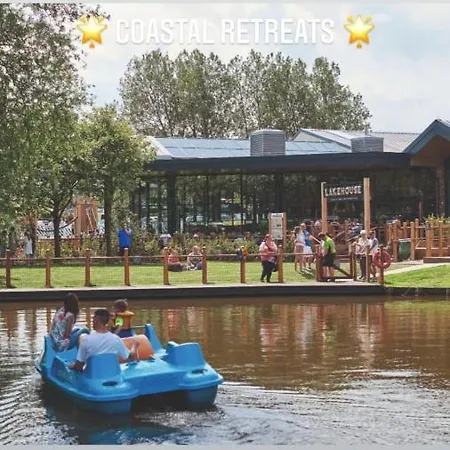 Kemping Coastal Retreats, Beech Rise, Primrose Valley