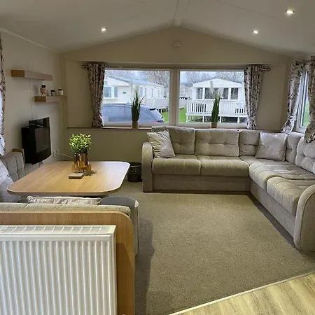 Kemping Coastal Retreats, Beech Rise, Primrose Valley